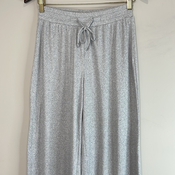 5/$25 Bluenotes High Rise Super Soft Rib Wide Leg Lounge Pajama Pant Gray XS - Picture 3 of 10